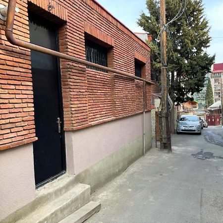 Modern Apart Old Tbilisi Center Экстерьер фото